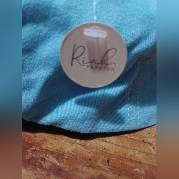 NWT distressed Mama Bear hat - Picture 6 of 8